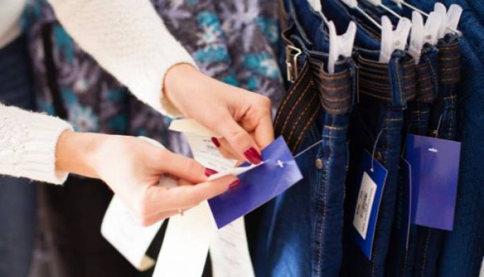 Najlepsze miejsca, w których można kupić niedrogą odzież online